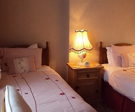 Hotel Hollins House 3*